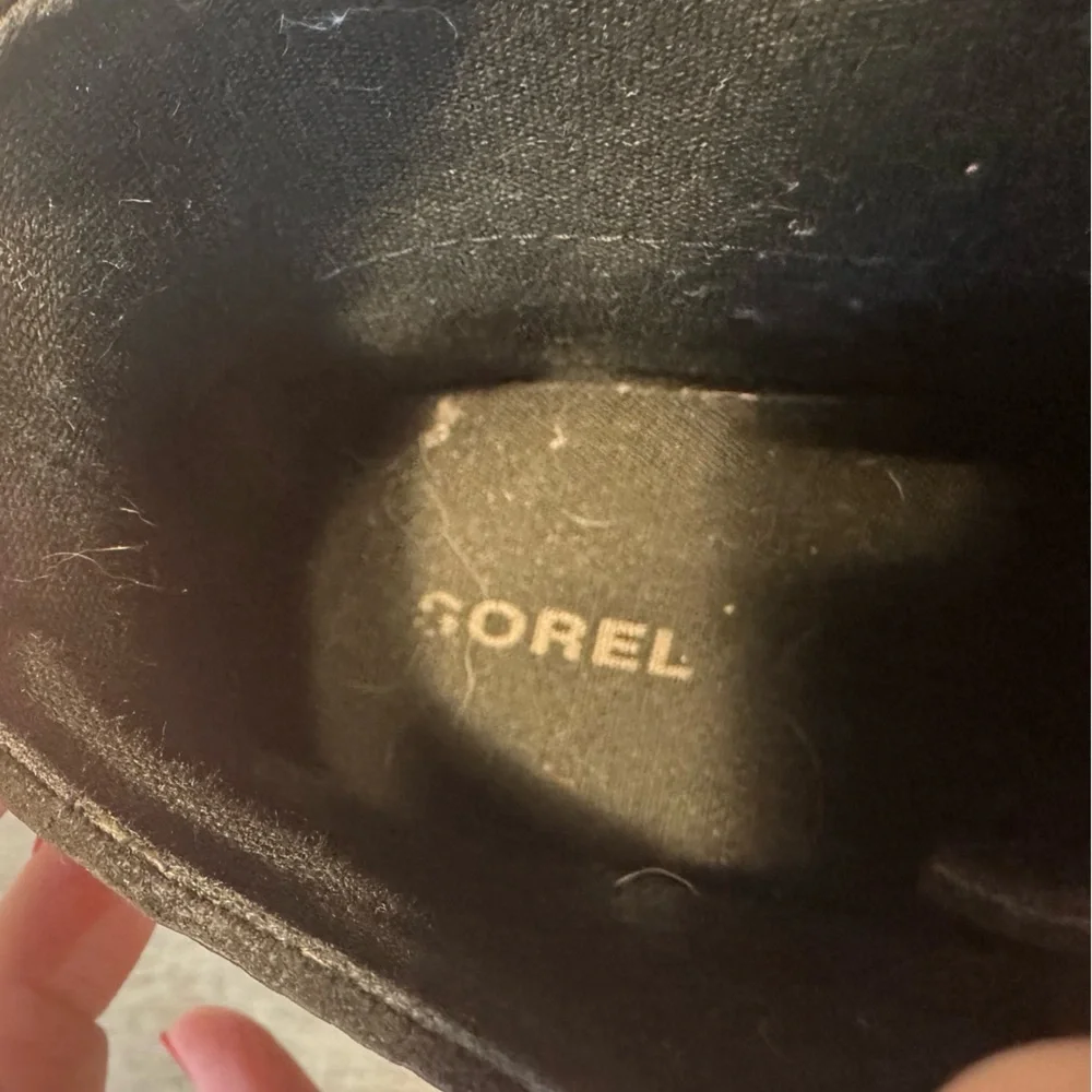 Sorel Out N About Waterproof Black Duck Boots Sz 7